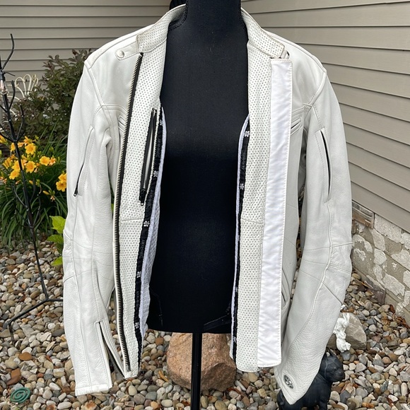 Women’s size extra large leather riding jacket with removable quilted shell - Picture 7 of 15